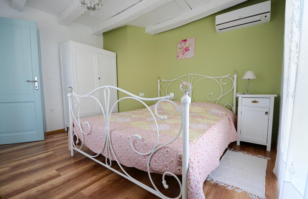 Holiday Home Nono Frane Lindar Camera foto